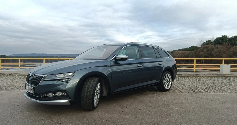 Skoda Superb cena 139900 przebieg: 140000, rok produkcji 2021 z Kielce małe 79